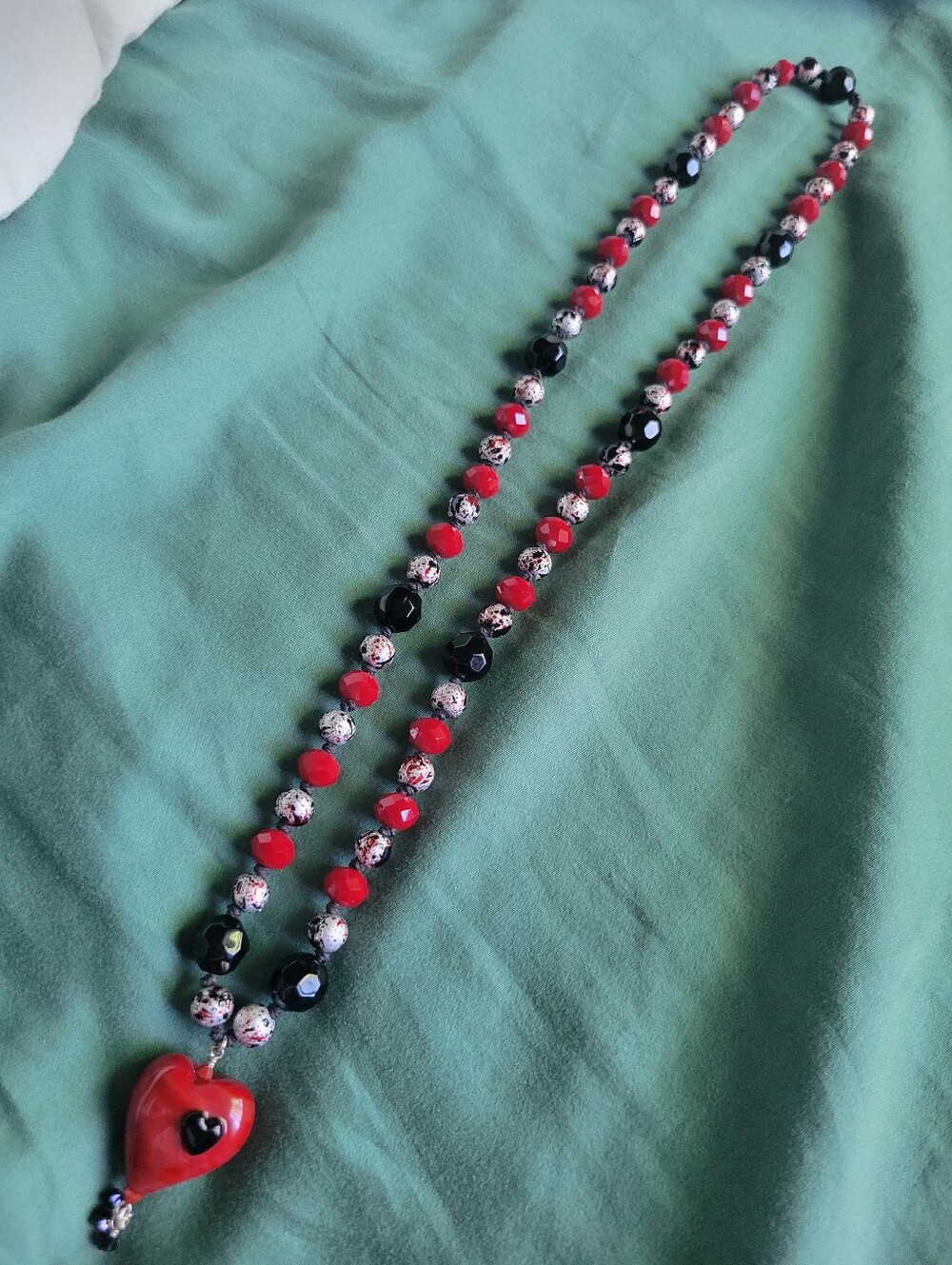 Handmade Red and Black Heart Pendant Bead Necklace